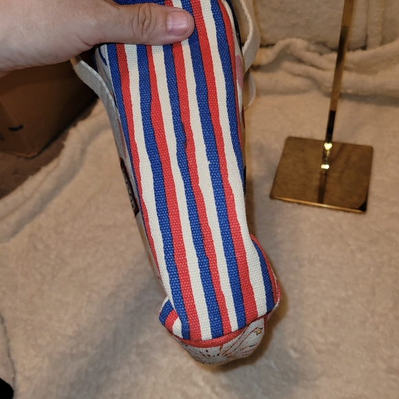 Brighton Tote - Picture 5 of 8